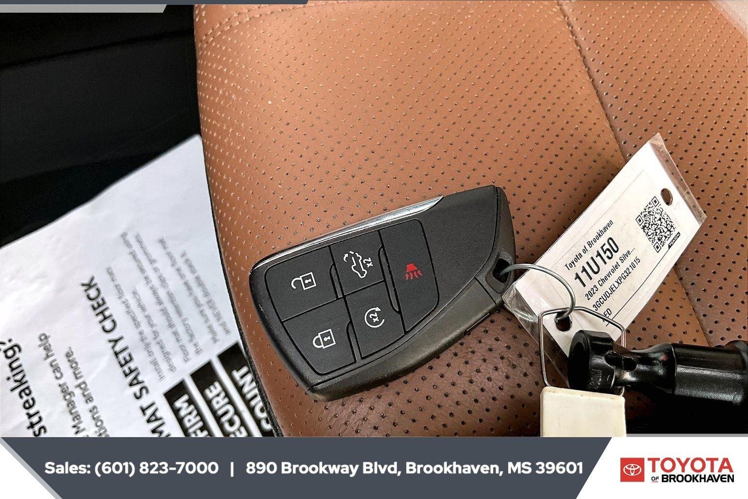 Used 2023 Radiant Red Tintcoat Chevrolet High Country image 9