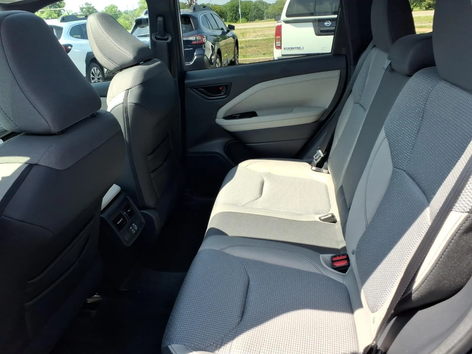 New 2026 Daybreak Blue Pearl Subaru Premium image 14