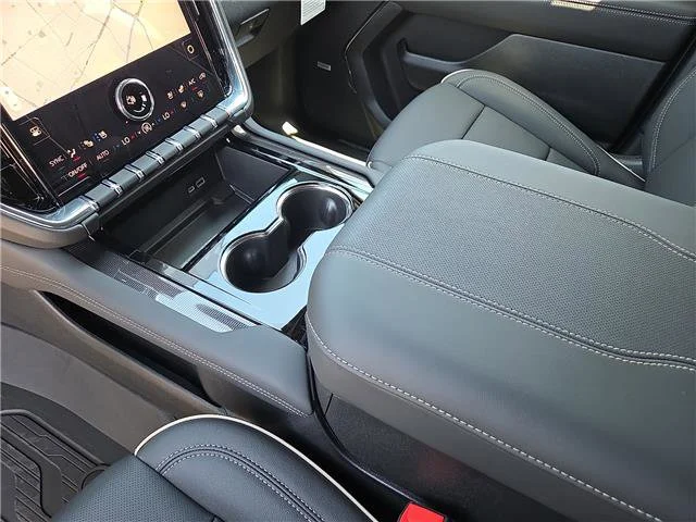 New 2026 Summit White GMC Elevation image 20