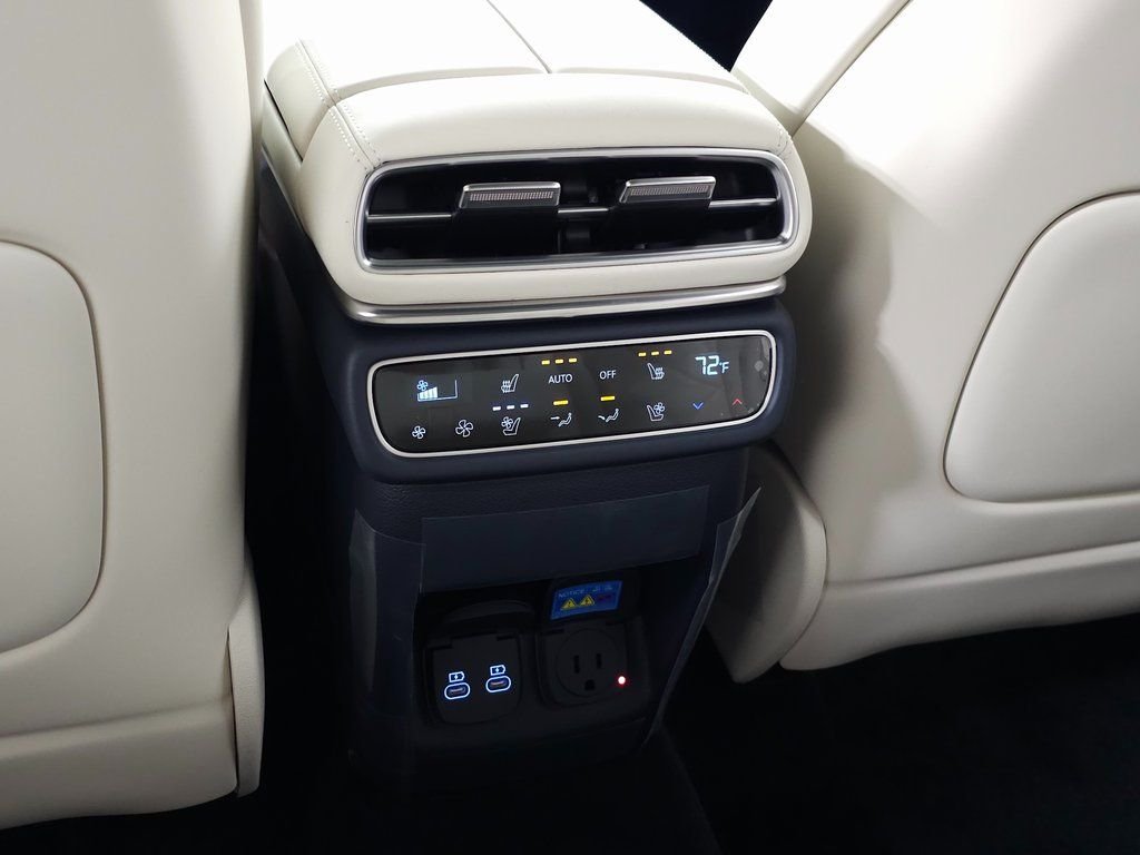 Used 2026 Silver Genesis 3.5T Prestige image 34