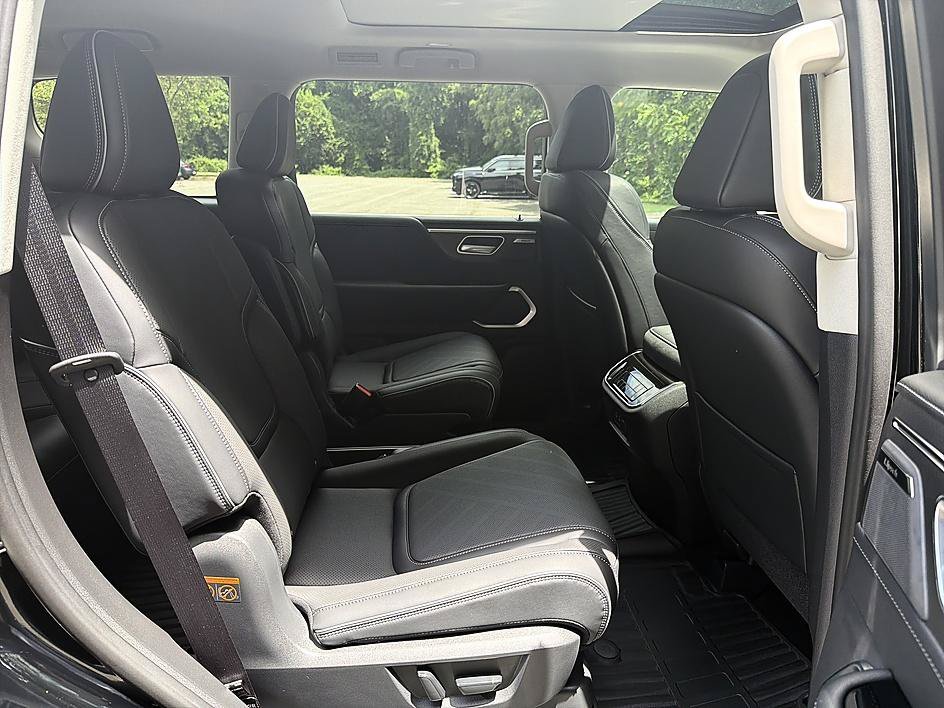 New 2027 BLACK OBSIDIAN INFINITI LUXE image 22