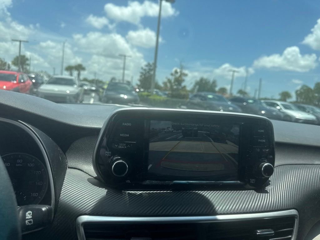 Used 2020 Black Hyundai Value image 8