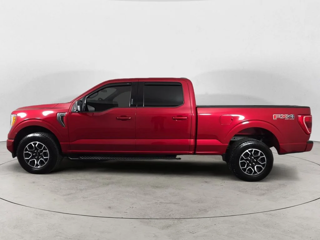 Used 2021 Red Ford XLT image 2