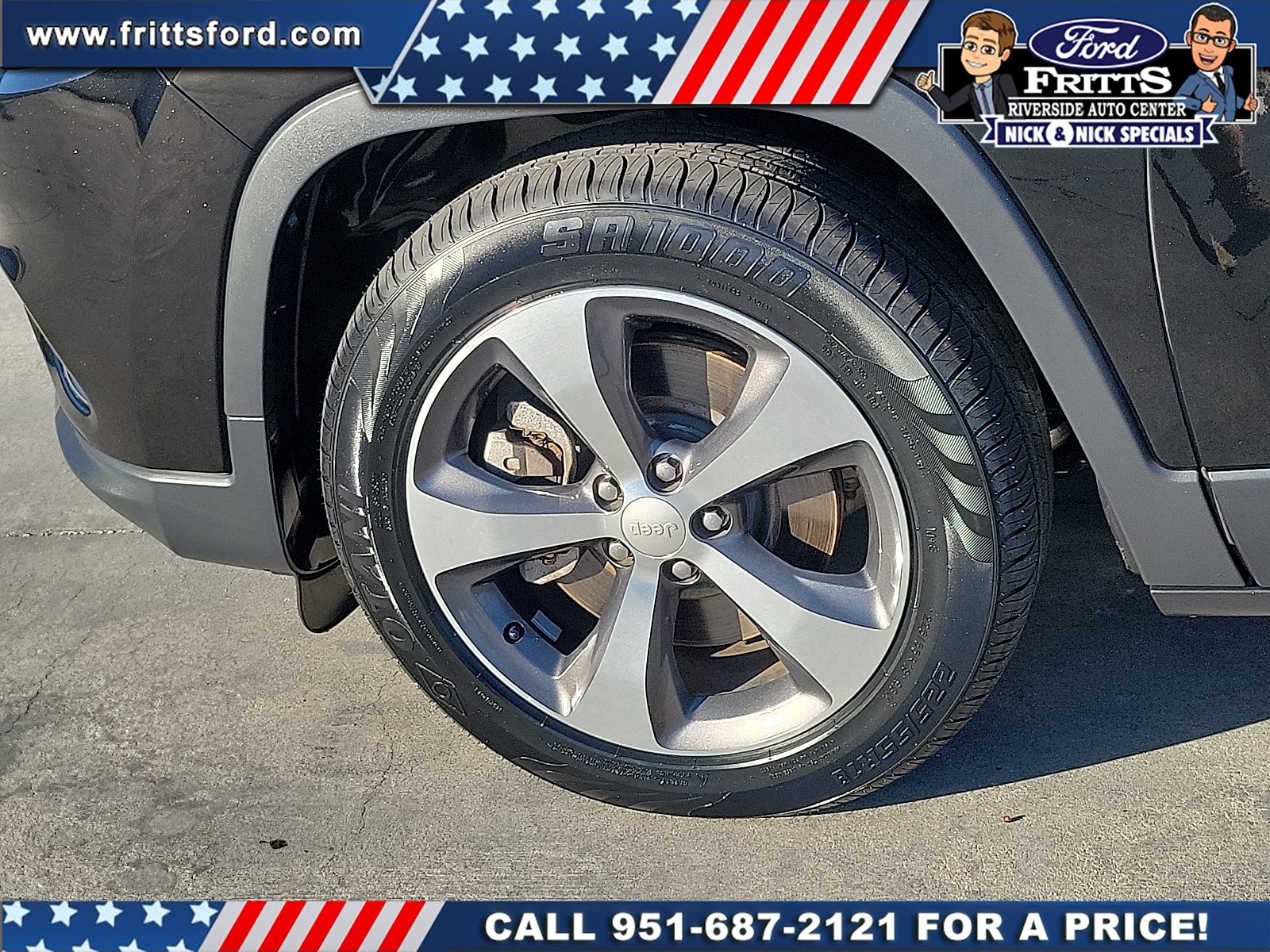 Certified Used 2019 Diamond Black Jeep Limited FWD image 18
