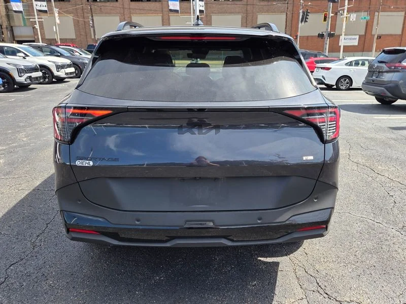Used 2026 Gray Kia X-Line image 6
