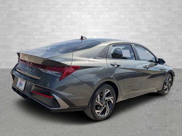 2025 Hyundai Elantra SEL - Photo 27