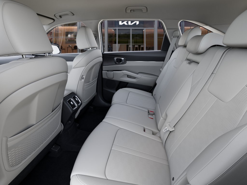 New 2026 Snow White Pearl Kia EX image 18