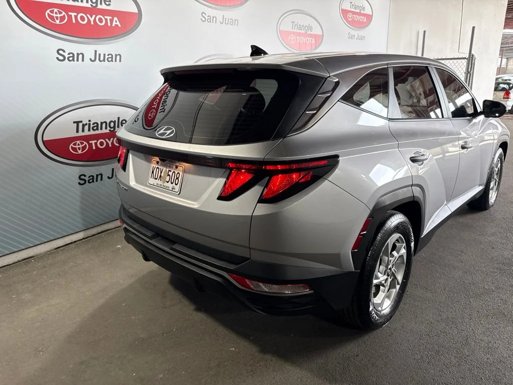 Used 2023 Silver Hyundai SE image 20