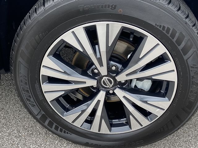 Used 2021 Silver Nissan SV image 10