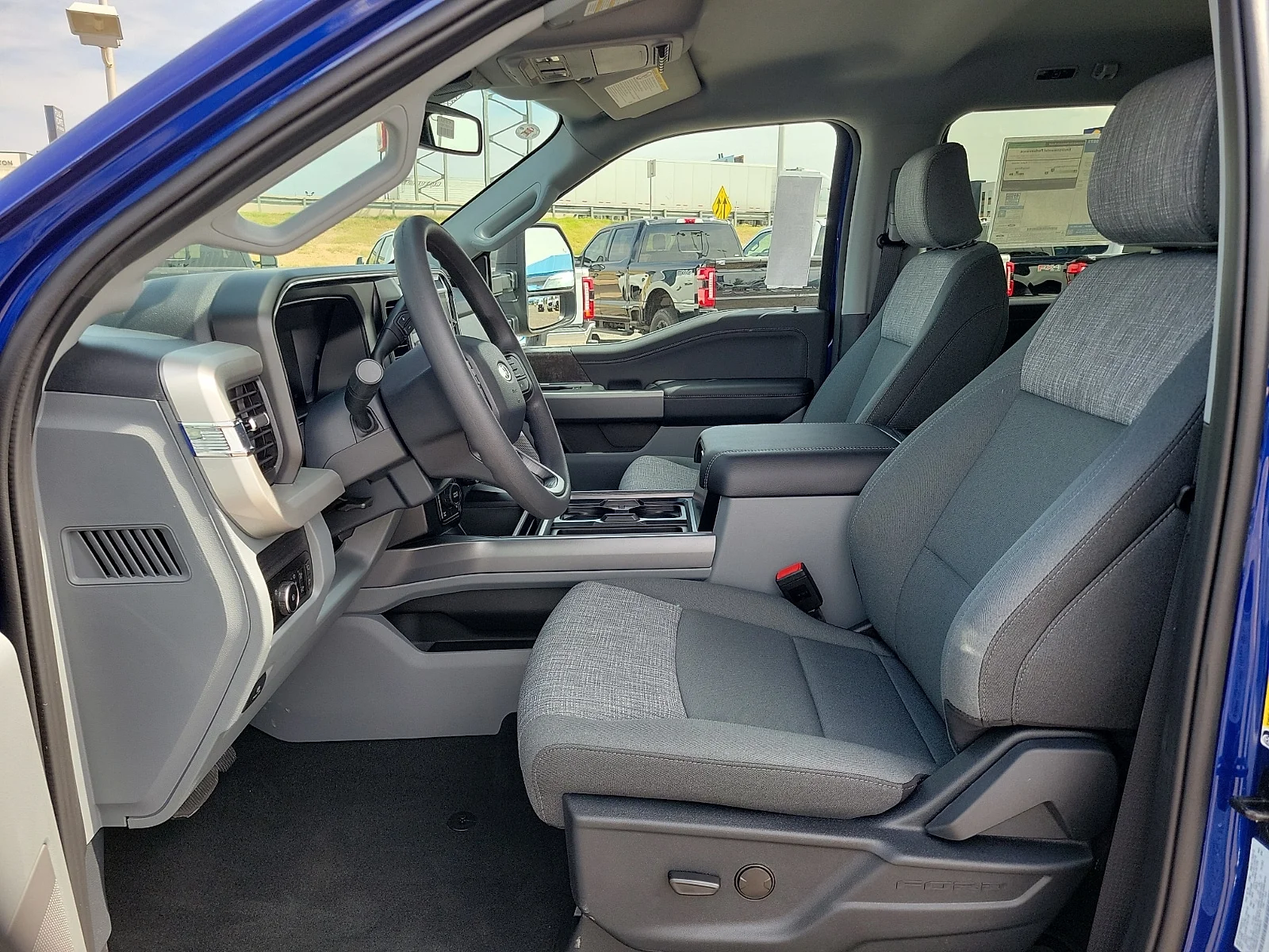 New 2026 Argon Blue Metallic Ford F-250&reg; XLT image 12