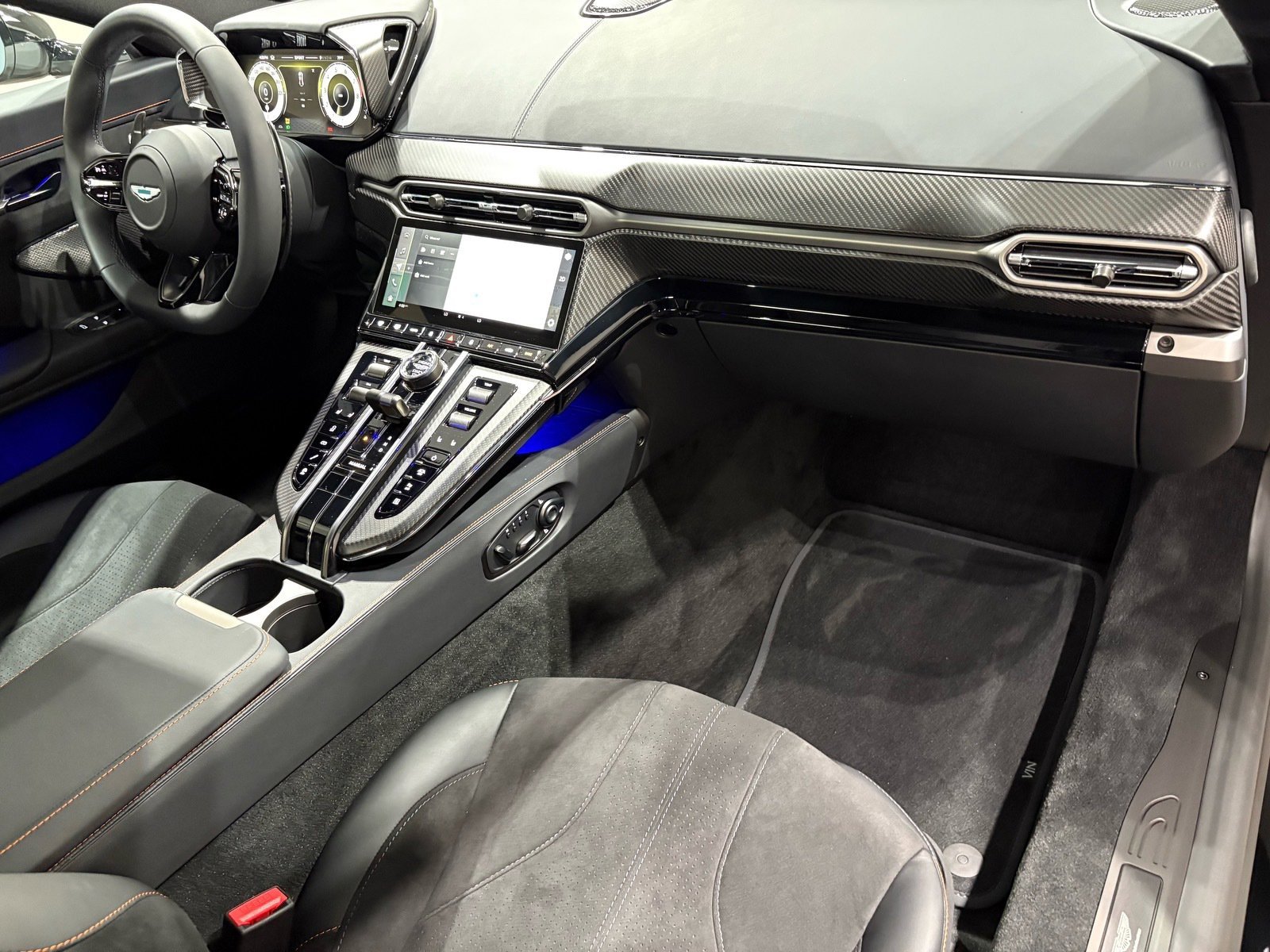 2026 Aston Martin Vantage Base - Photo 21