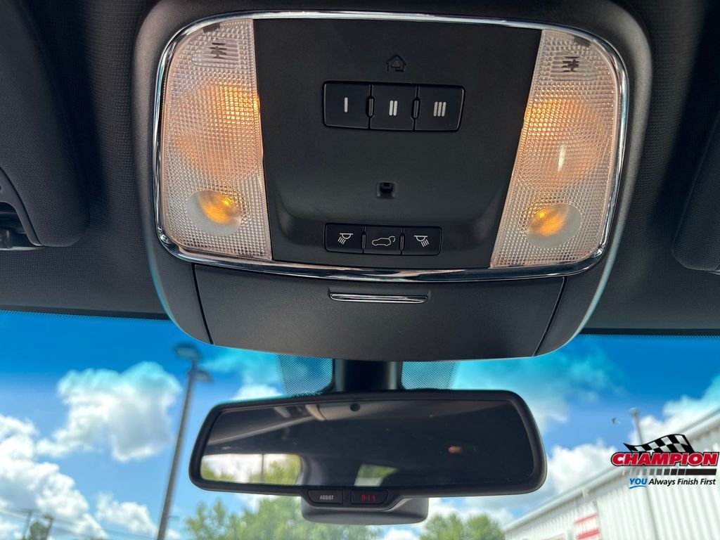 Used 2014 Blue Jeep Limited image 14