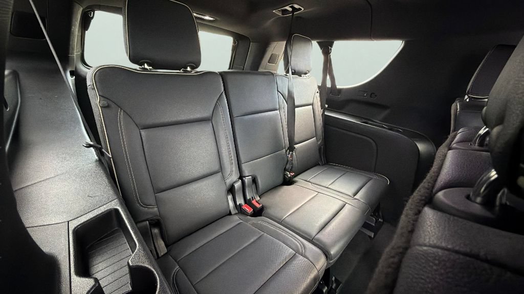 Certified Used 2025 Dark Ash Metallic Chevrolet Premier image 31