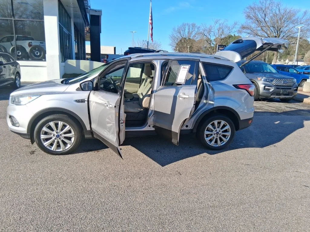 Used 2017 Silver Ford Titanium image 23