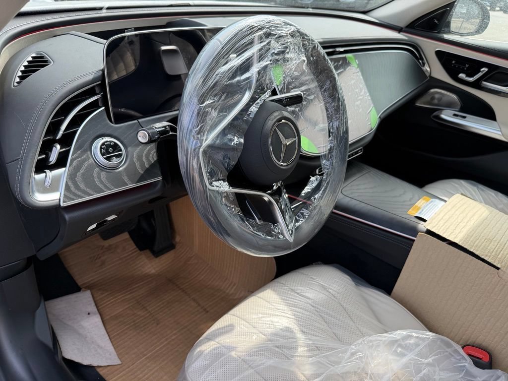 New 2027 Graphite Grey Metallic Mercedes-Benz E 450 image 18