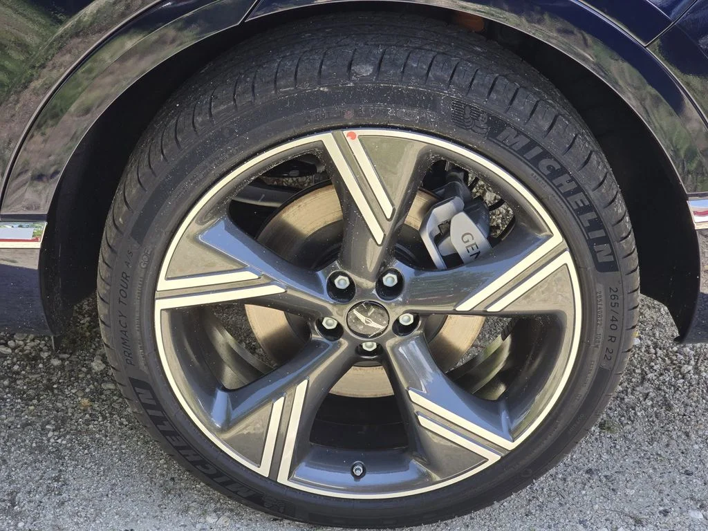 New 2026 Blue Genesis 3.5T Prestige image 4