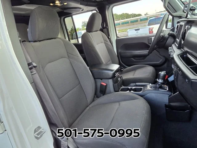 Used 2023 White Jeep Sport S image 22