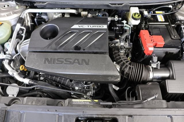 Used 2025 Gold Nissan SL image 25