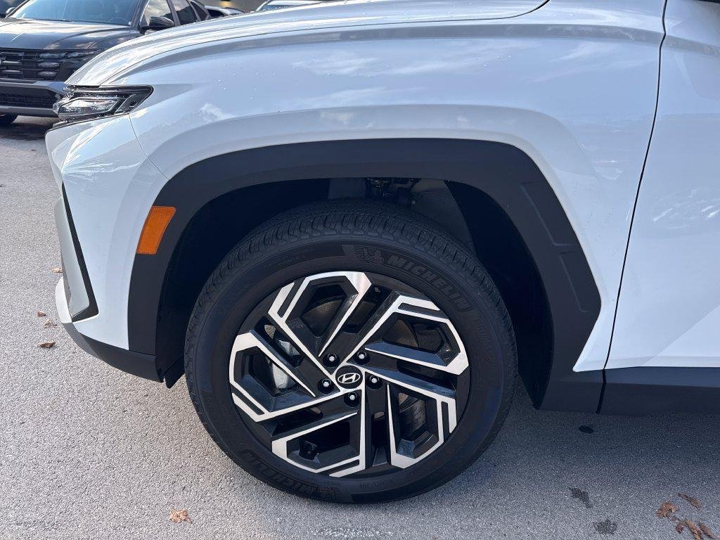 New 2026 White Hyundai SEL Plus AWD image 10