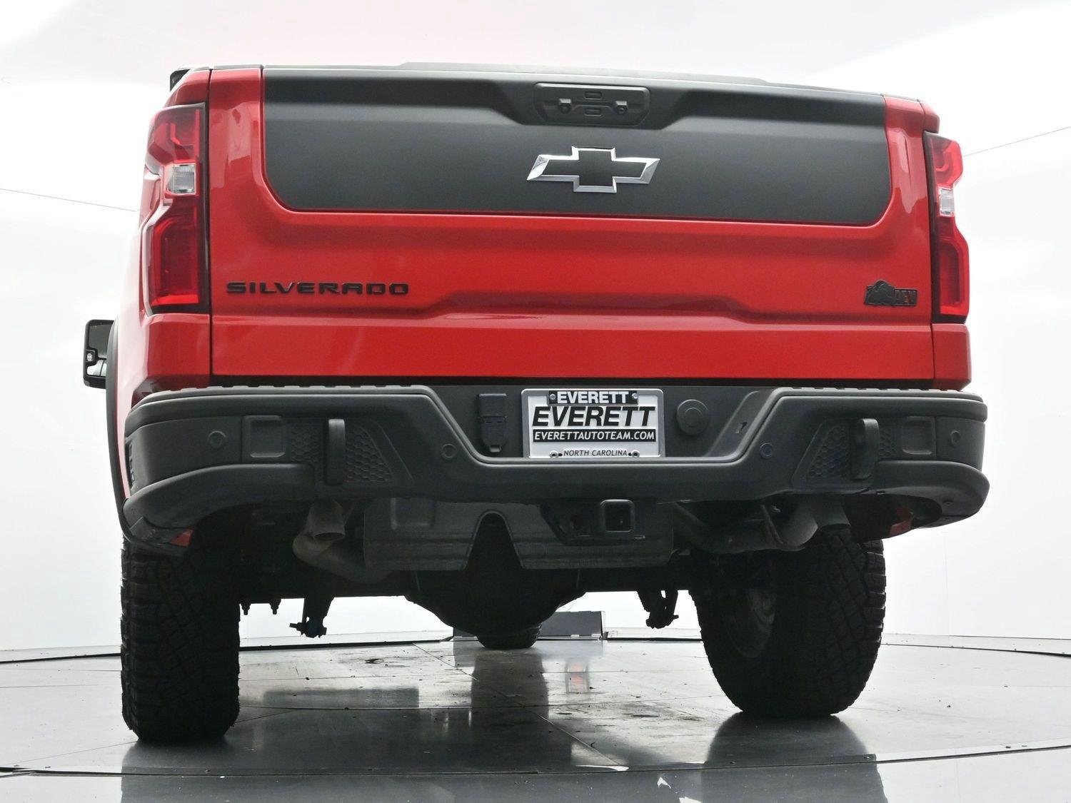 Used 2024 Red Hot Chevrolet ZR2 image 53