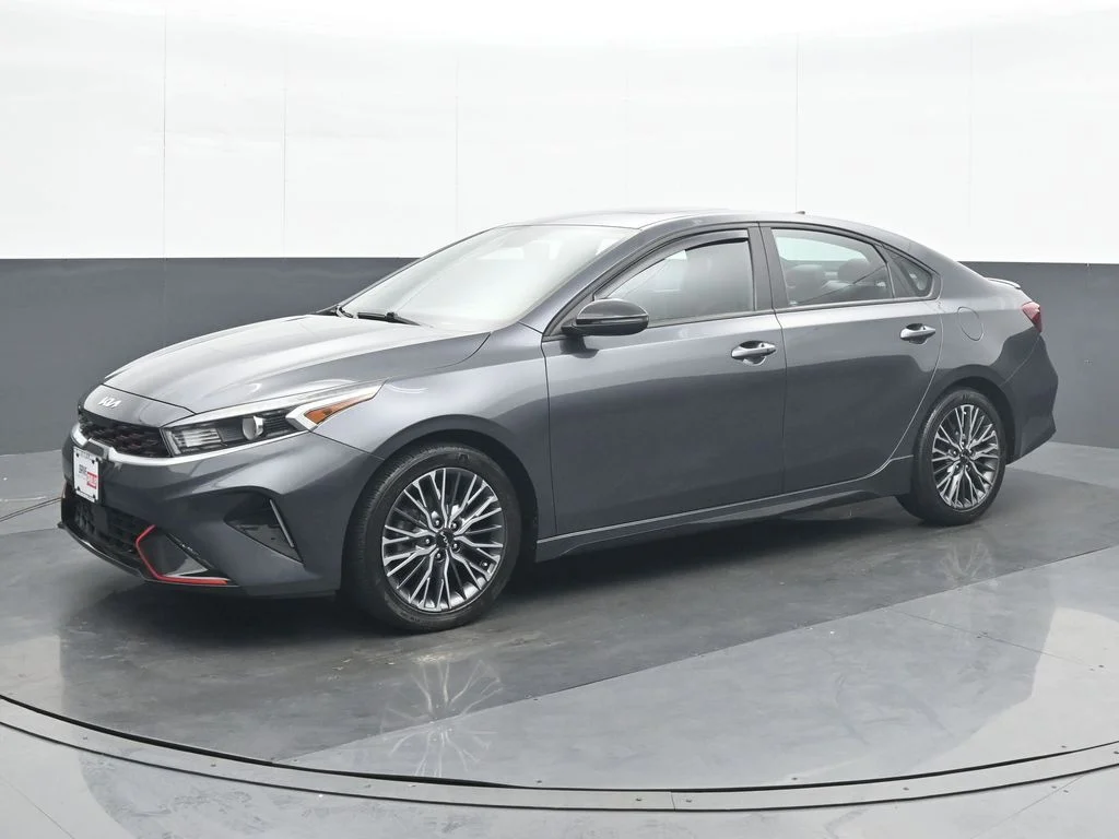 Used 2023 Gray Kia GT-Line image 2