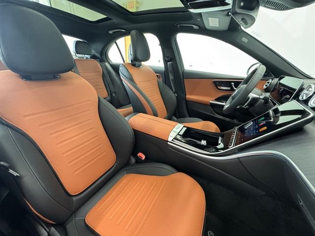 New 2026 MANUFAKTUR Alpine Grey Mercedes-Benz C 300 image 39