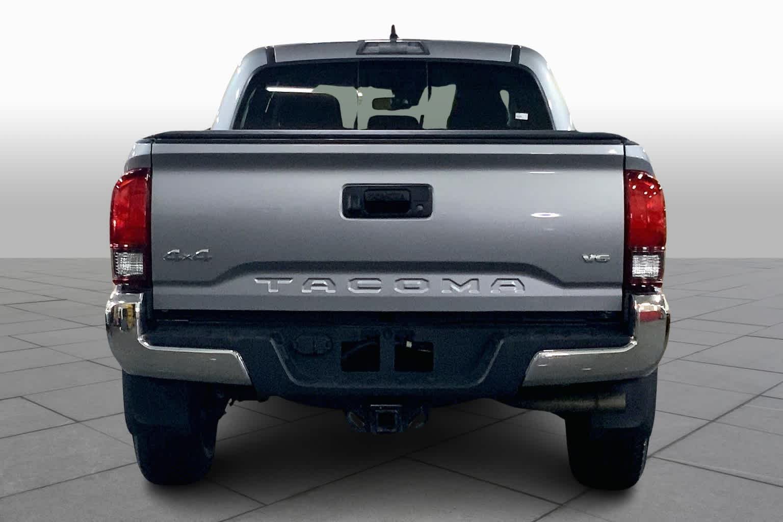 Used 2021 Silver Sky Metallic Toyota SR5 image 5