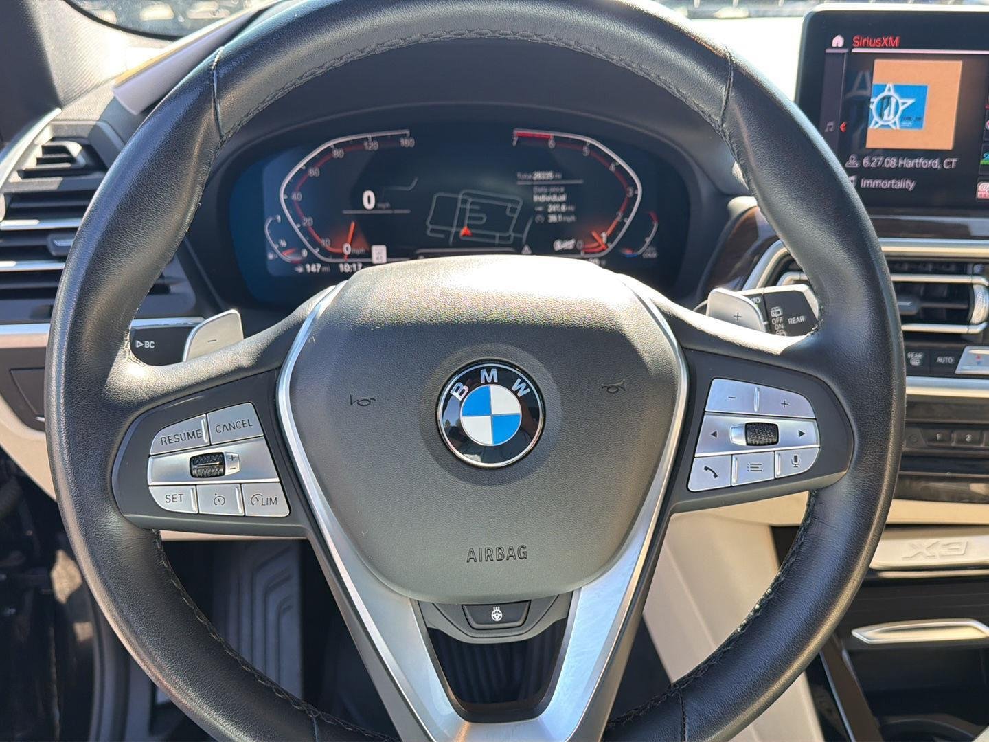 Used 2022 Jet Black BMW xDrive30i image 19