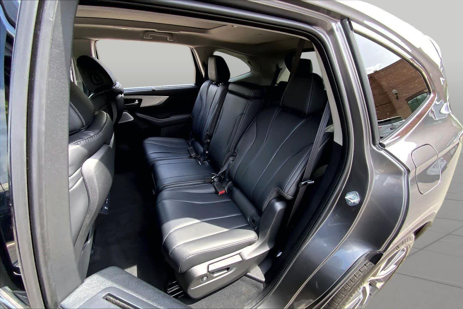 Certified Used 2026 Liquid Carbon Metallic Acura w/Technology Package image 19
