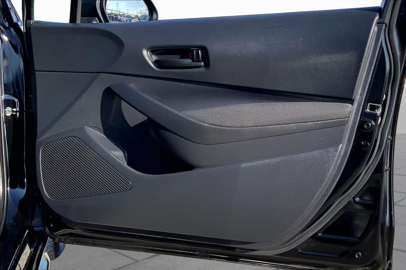 Used 2026 Midnight Black Metallic Toyota LE image 22