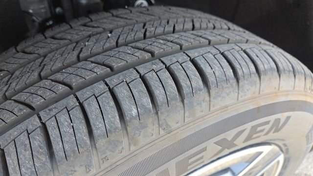 New 2026 Sting-Gray Clearcoat Jeep Limited image 36