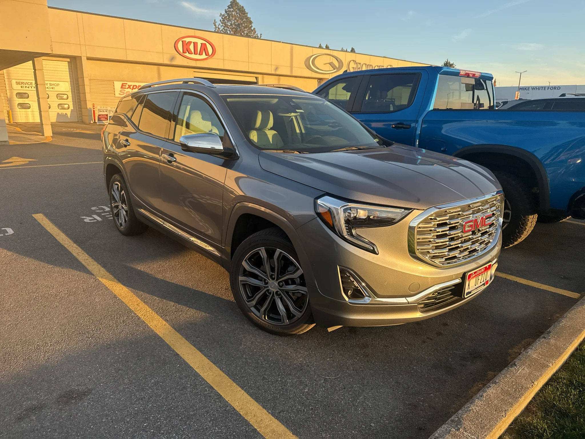 Used 2020 Satin Steel Metallic GMC Denali image 2