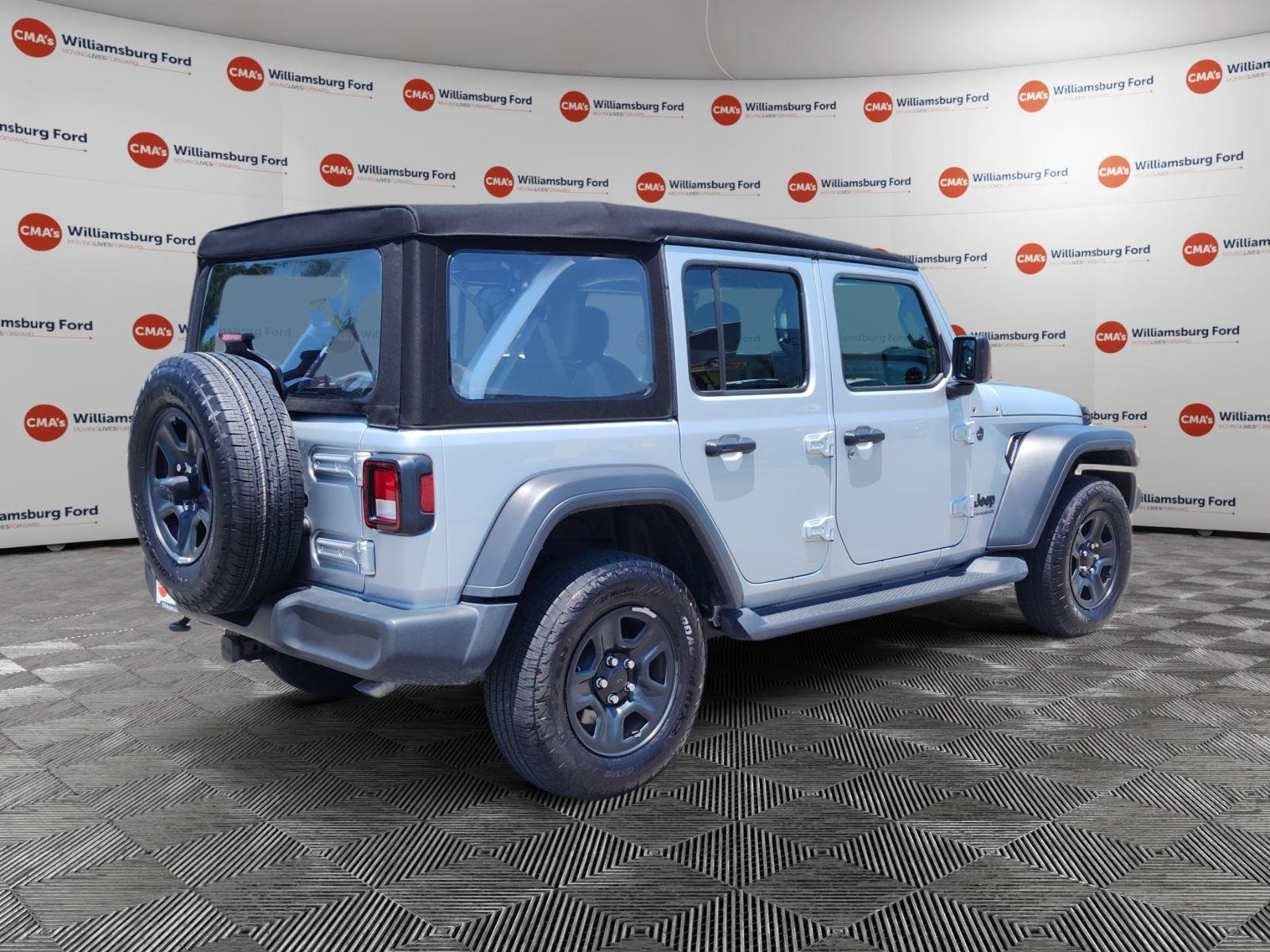 Used 2024 Silver Zynith Clearcoat Jeep Sport S image 5