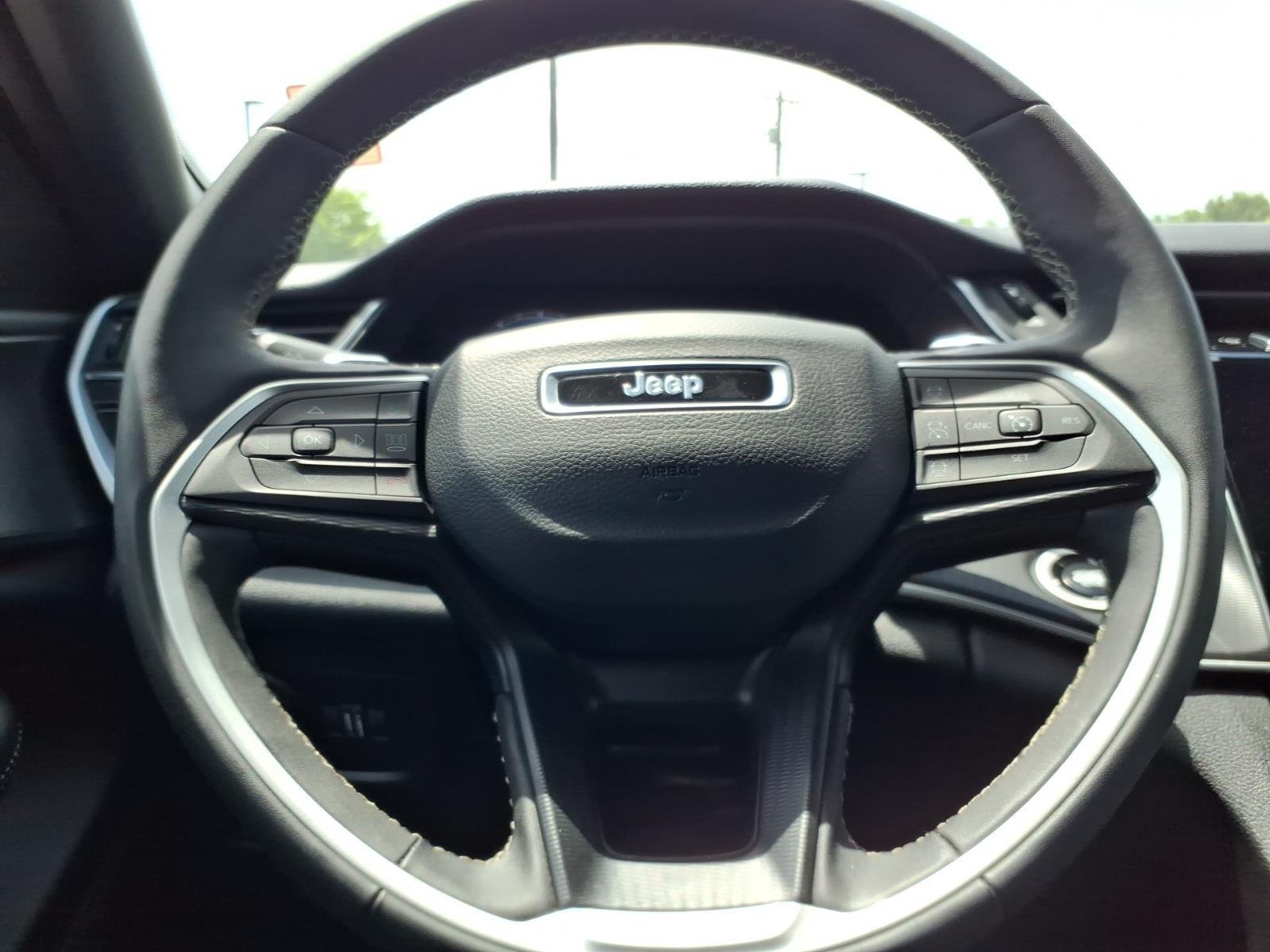 Used 2024 Bright White Clearcoat Jeep Altitude X image 24