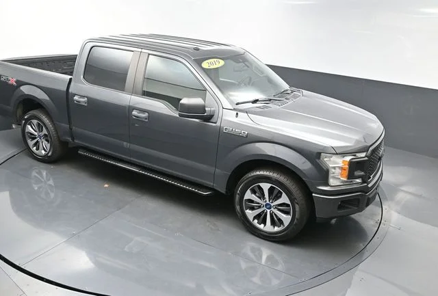 Used 2019 Gray Ford XL image 39