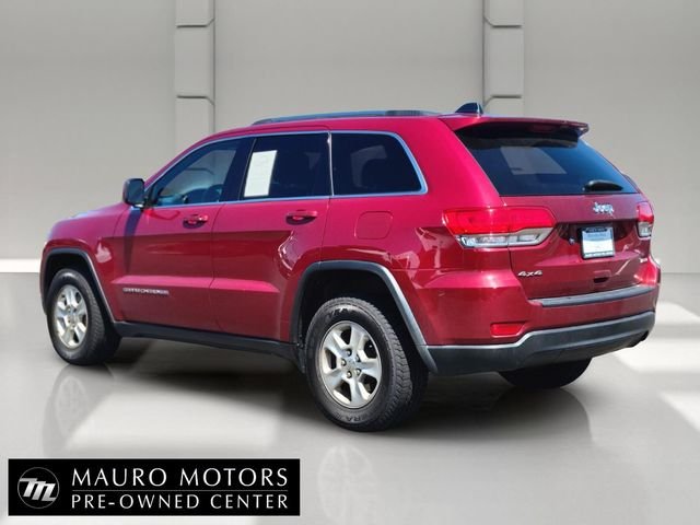 Used 2014 Red Jeep Laredo image 4