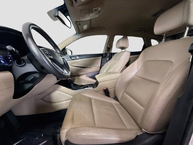 Used 2017 Dazzling White Hyundai Limited image 18