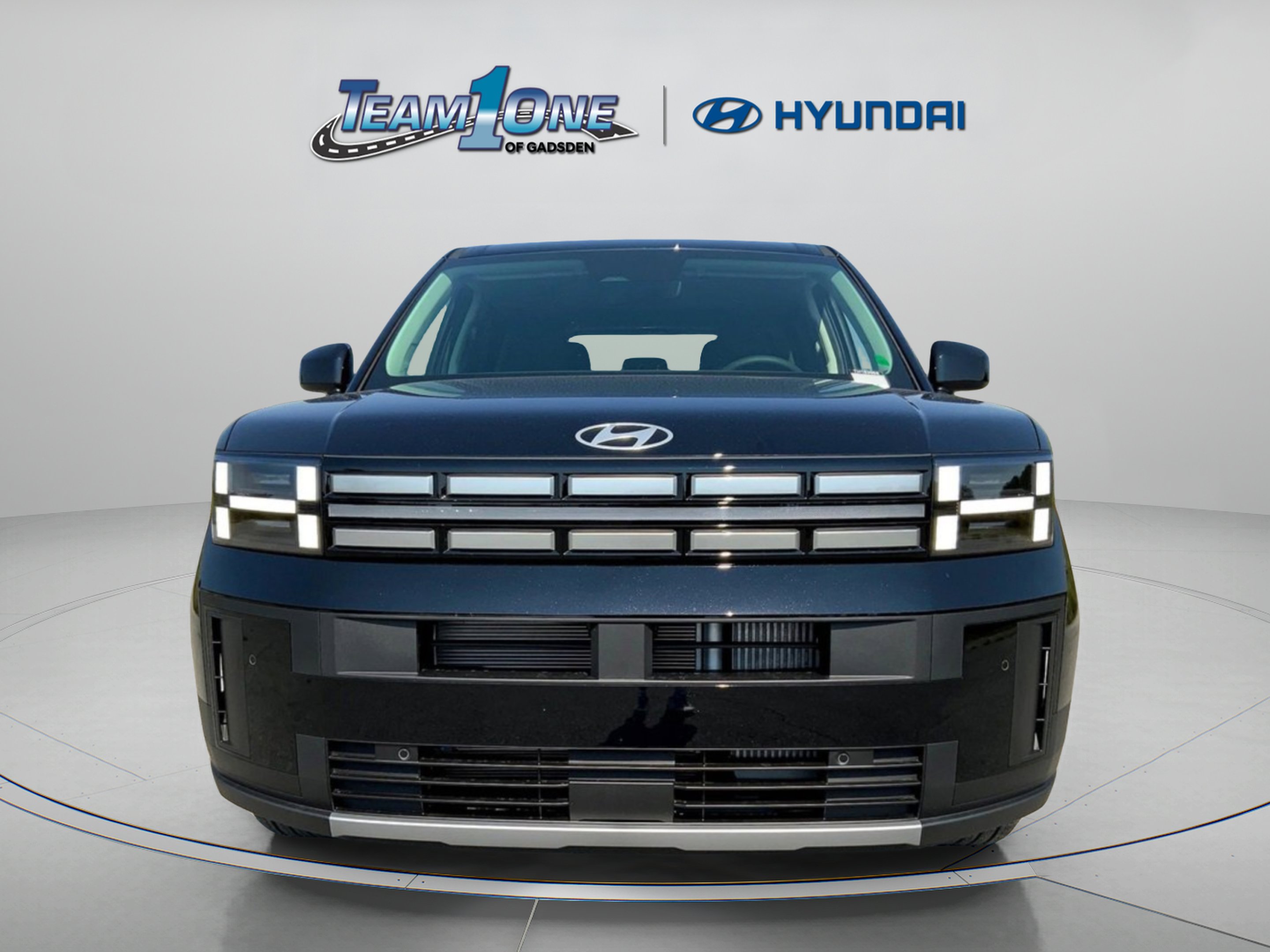 New 2026 Phantom Black Hyundai SE FWD image 8