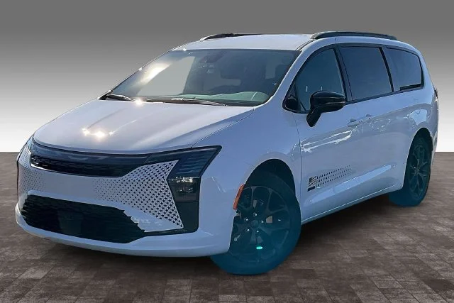 2027 Chrysler Pacifica