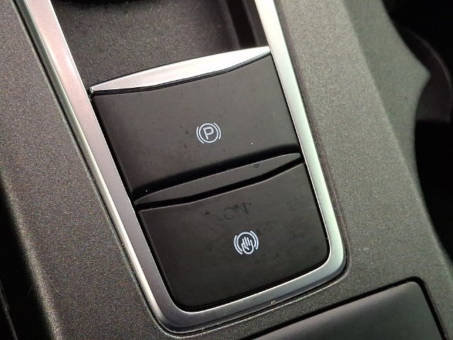 Used 2025 Gray Ford Heritage image 28