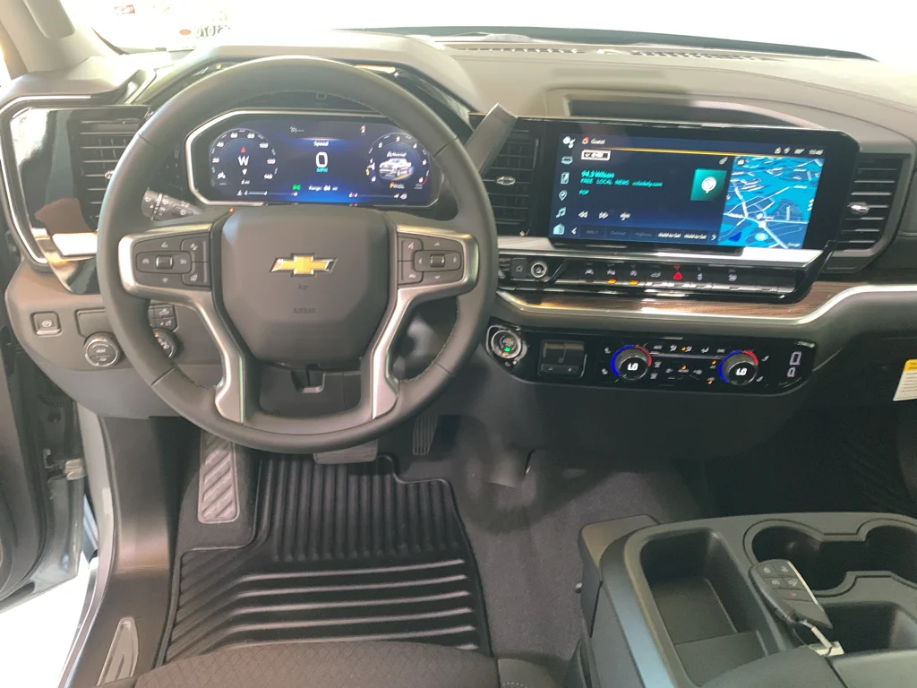 2026 Chevrolet Silverado 1500 LT - Photo 15