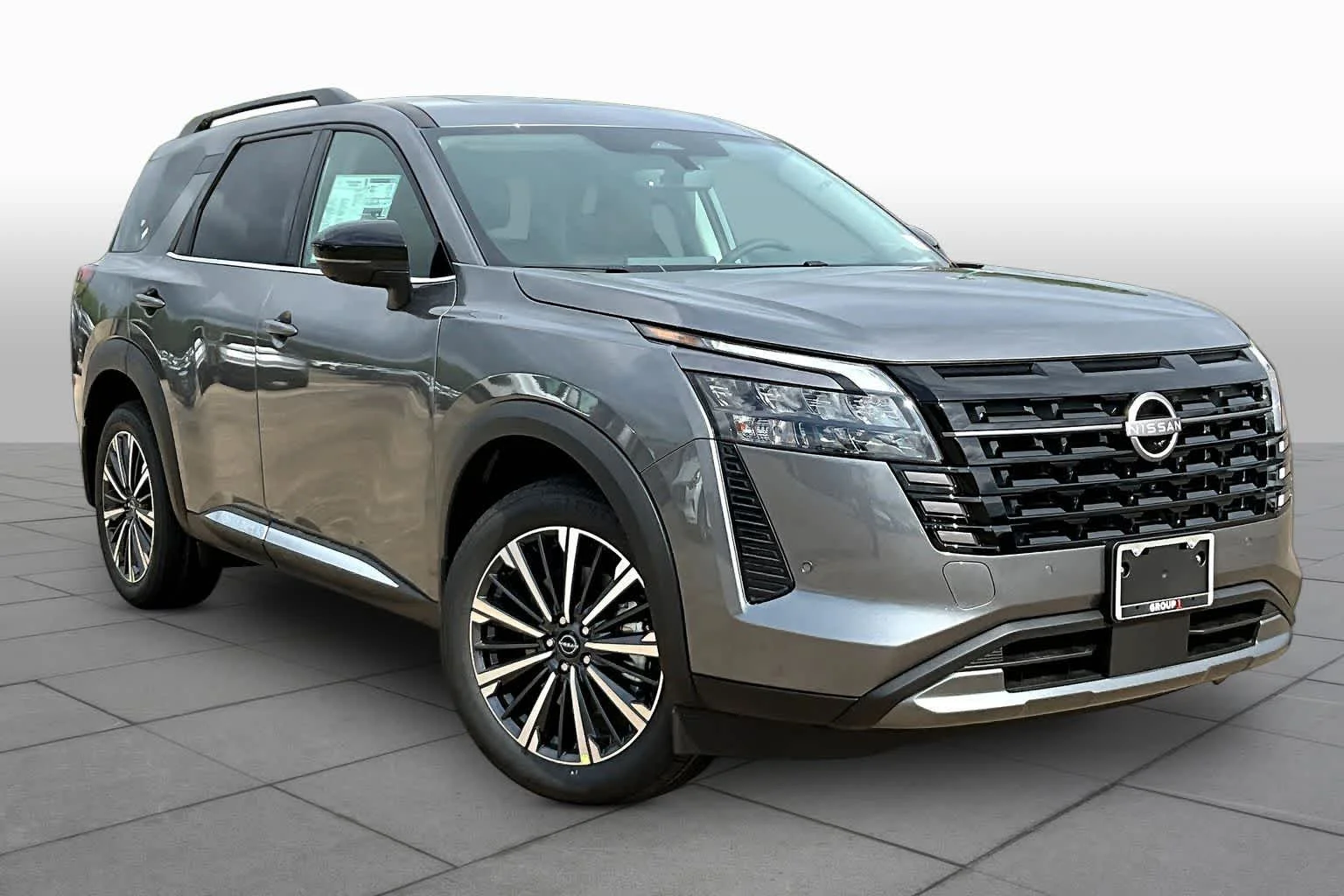 New 2026 Gun Metallic Nissan Platinum image 2