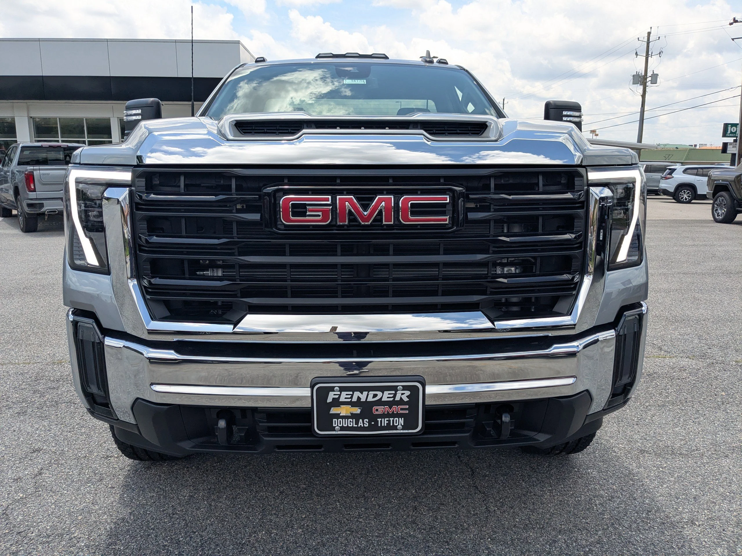2026 GMC Sierra 2500HD Pro - Photo 9