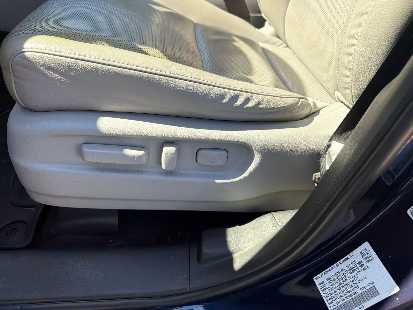 Used 2017 Blue Honda RTL-E image 13