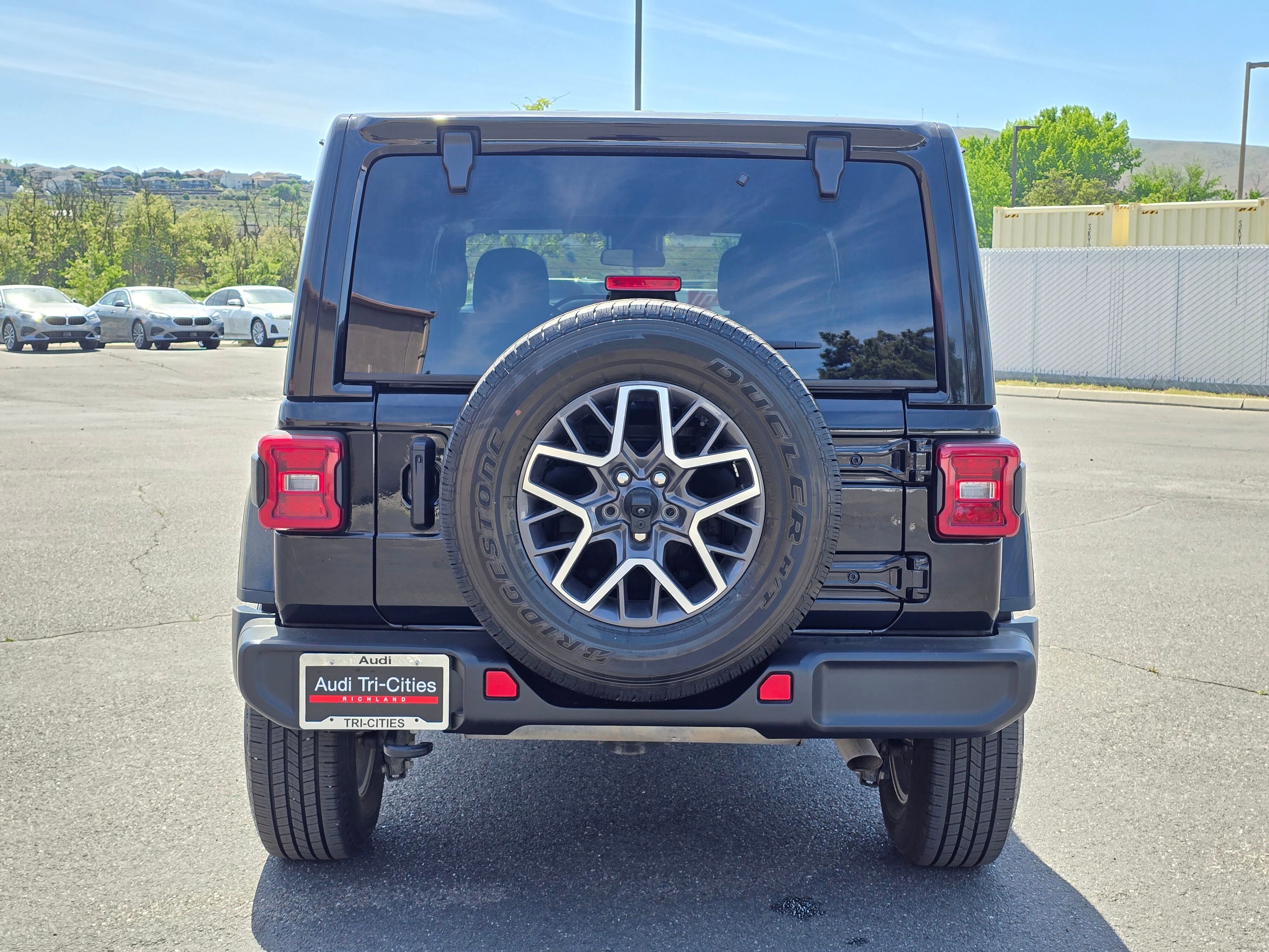 Used 2024 Black Clearcoat Jeep Sahara image 36