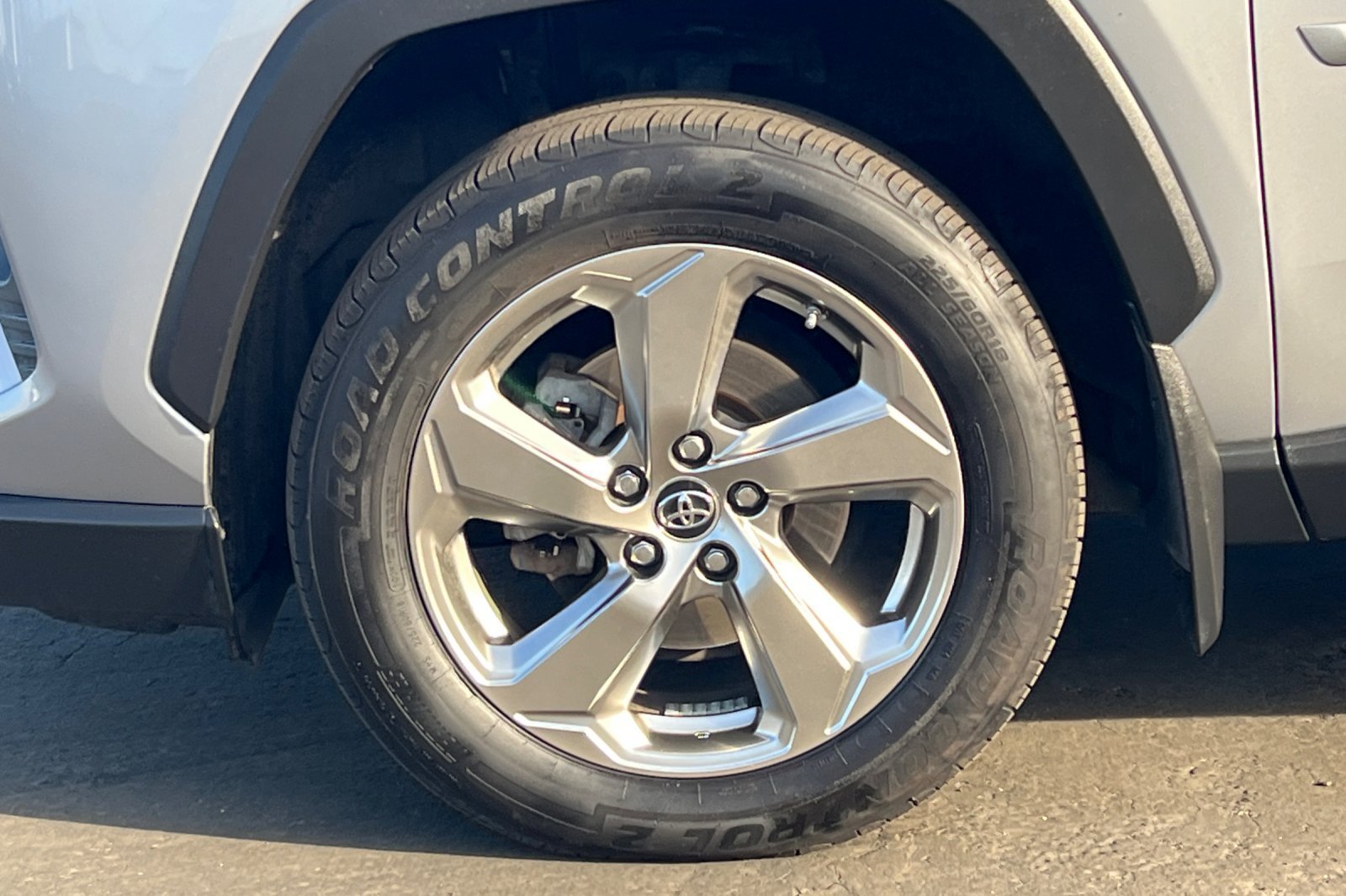 Certified Used 2019 Silver Sky Metallic Toyota Hybrid Limited image 27