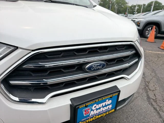 Used 2021 White Ford Titanium image 31