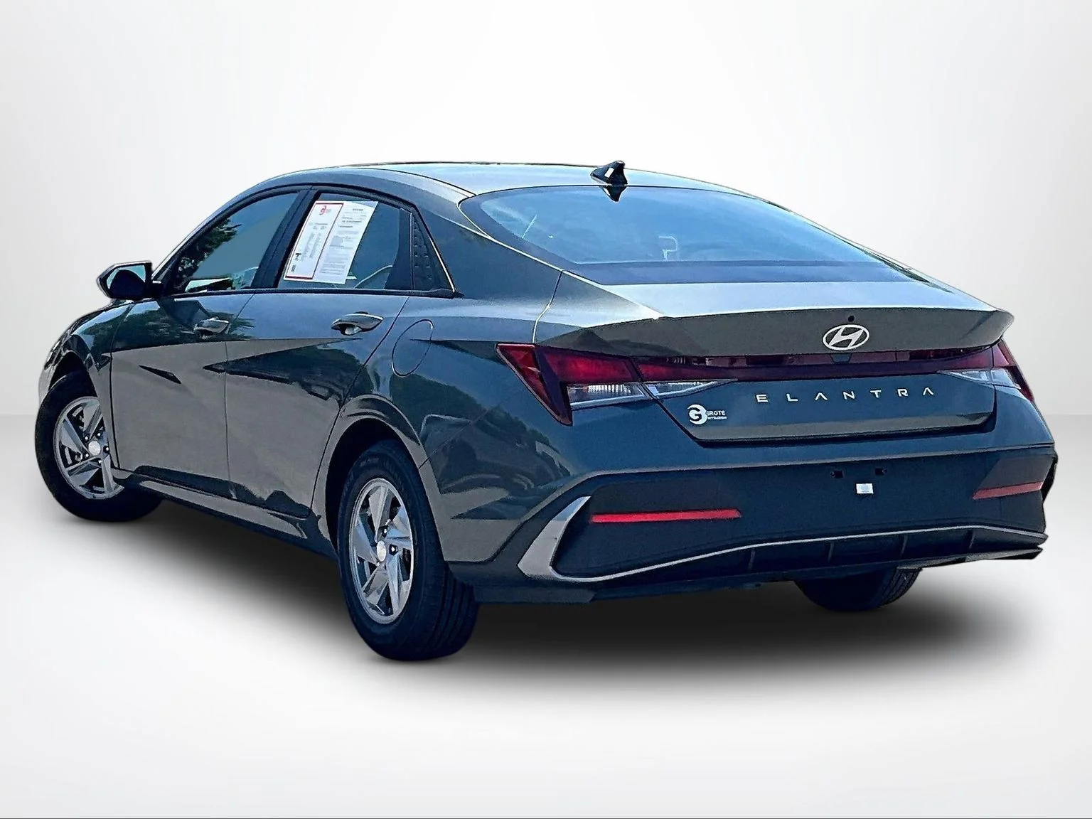 Used 2024 Gray Hyundai SE image 14