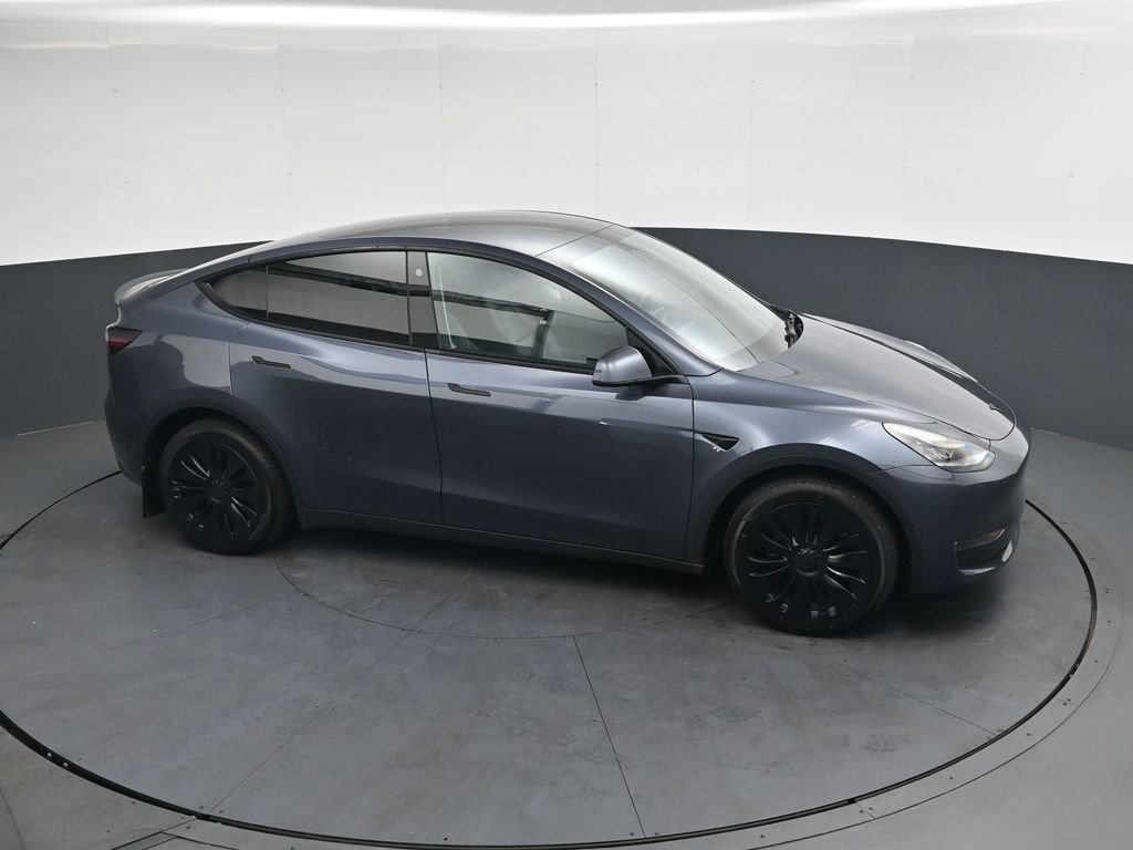 Used 2022  Tesla Long Range image 30