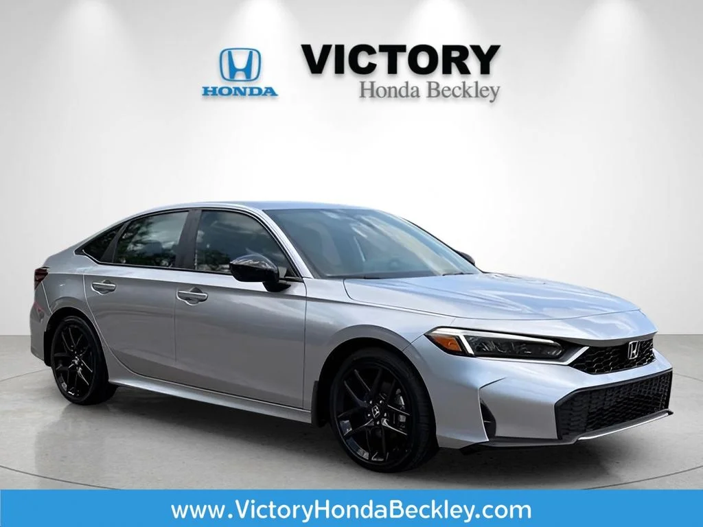 Used 2025  Honda Sport image 1